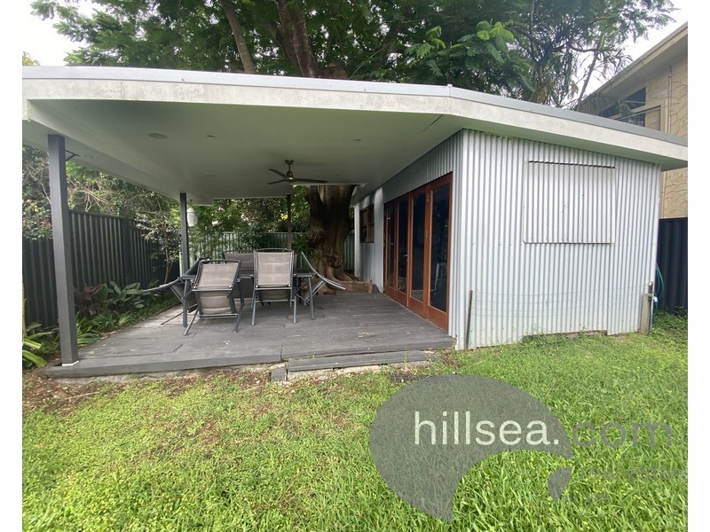11 Parr Street, Biggera Waters QLD 4216