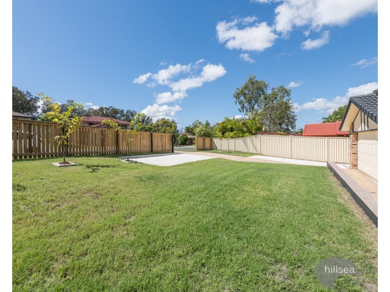 8 Cootharaba Drive, Helensvale QLD 4212