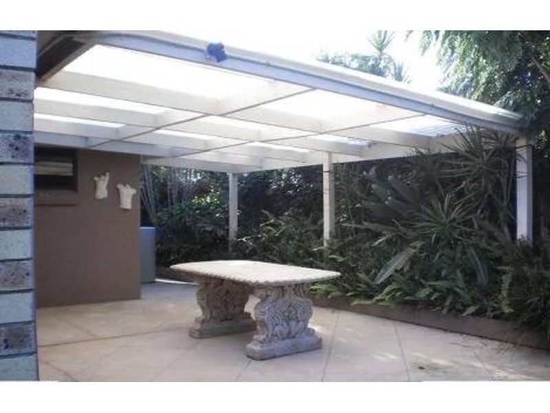 1/19 Nina Parade, Arundel QLD 4214