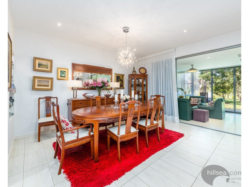 5229 Bay Hill Terrace, Sanctuary Cove QLD 4212