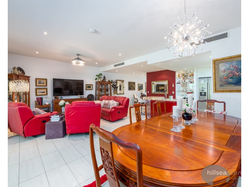5229 Bay Hill Terrace, Sanctuary Cove QLD 4212