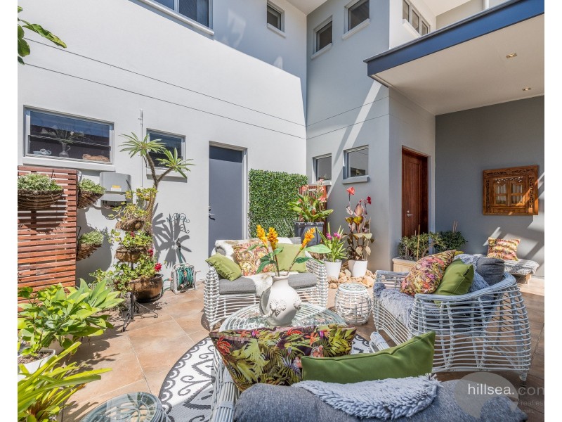 5229 Bay Hill Terrace, Sanctuary Cove QLD 4212