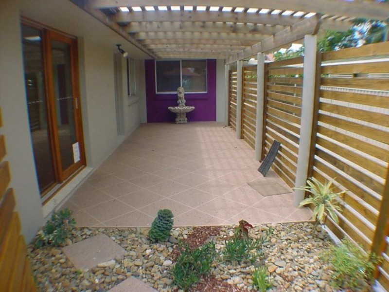 13 Jacaranda Avenue, Hollywell QLD 4216