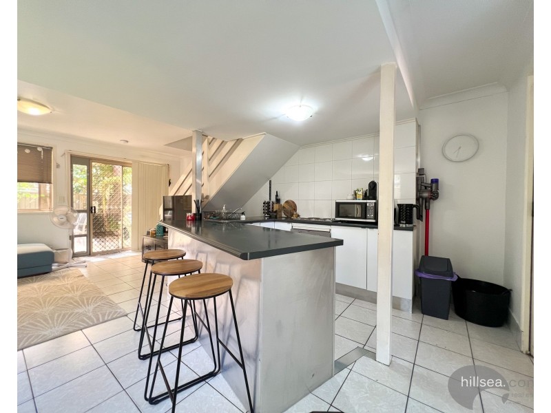 21/81 Olsen Avenue, Labrador QLD 4215