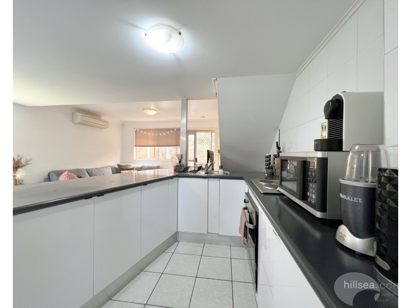 21/81 Olsen Avenue, Labrador QLD 4215