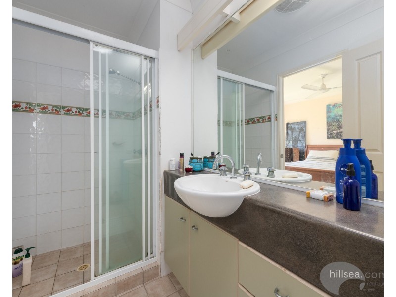 31 Georgia Street, Coombabah QLD 4216