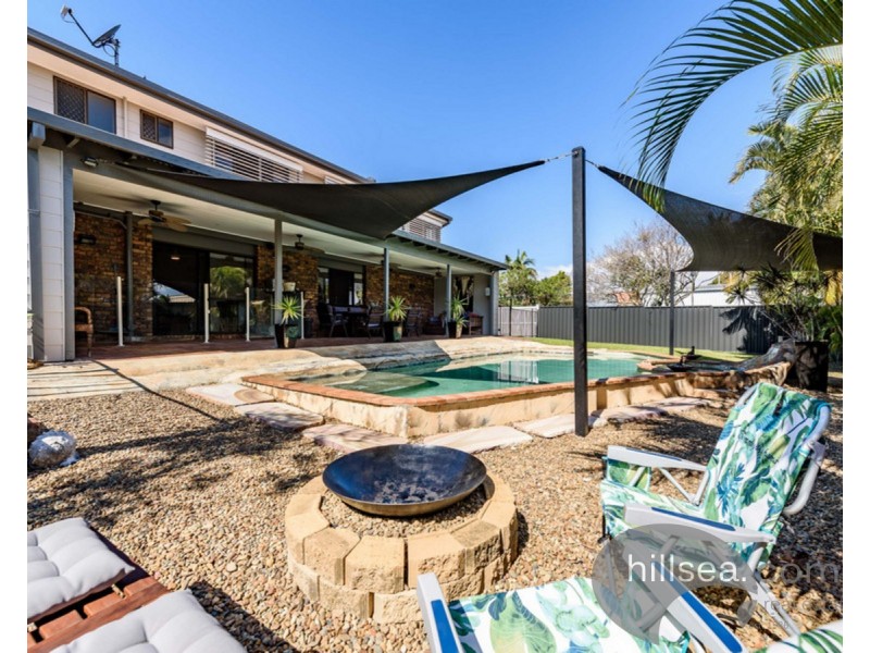 14A Thrush Avenue, Paradise Point QLD 4216