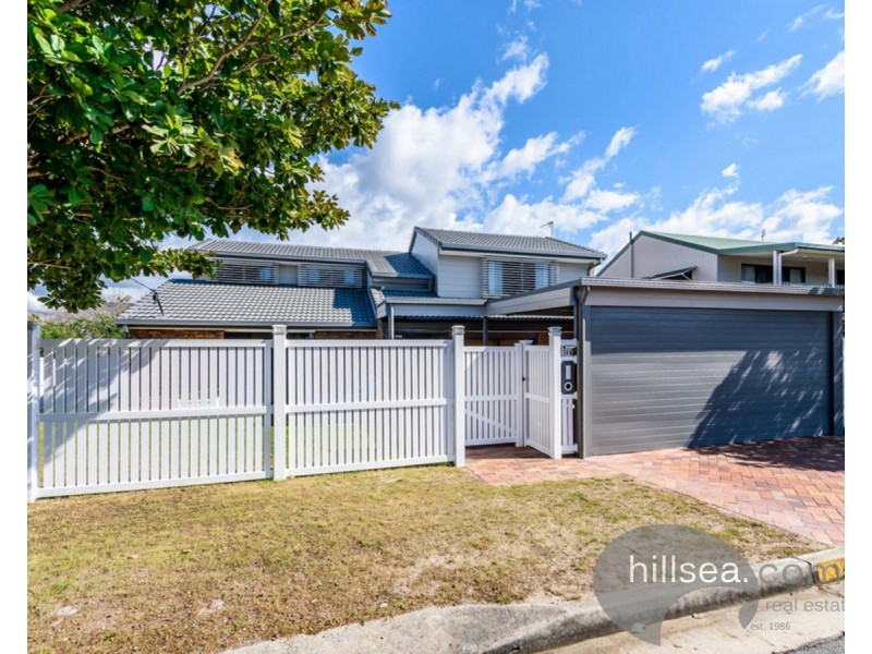 14A Thrush Avenue, Paradise Point QLD 4216