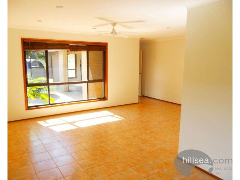 40 Lochinvar Court, Ashmore QLD 4214