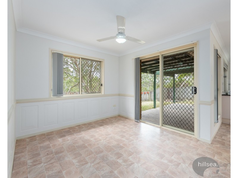 4 Guy Lane, Oxenford QLD 4210