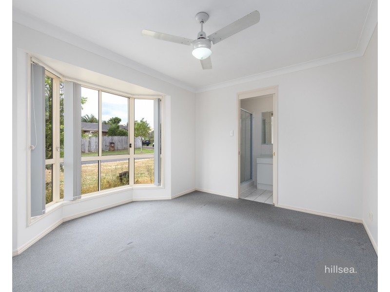 4 Guy Lane, Oxenford QLD 4210