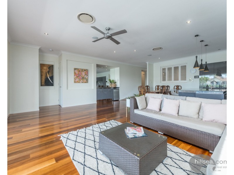 53 Compass Drive, Biggera Waters QLD 4216