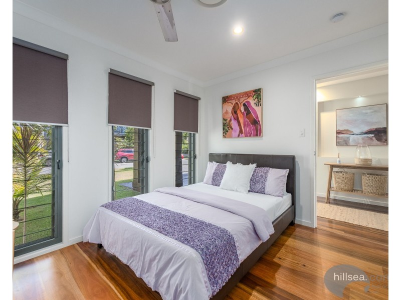 53 Compass Drive, Biggera Waters QLD 4216