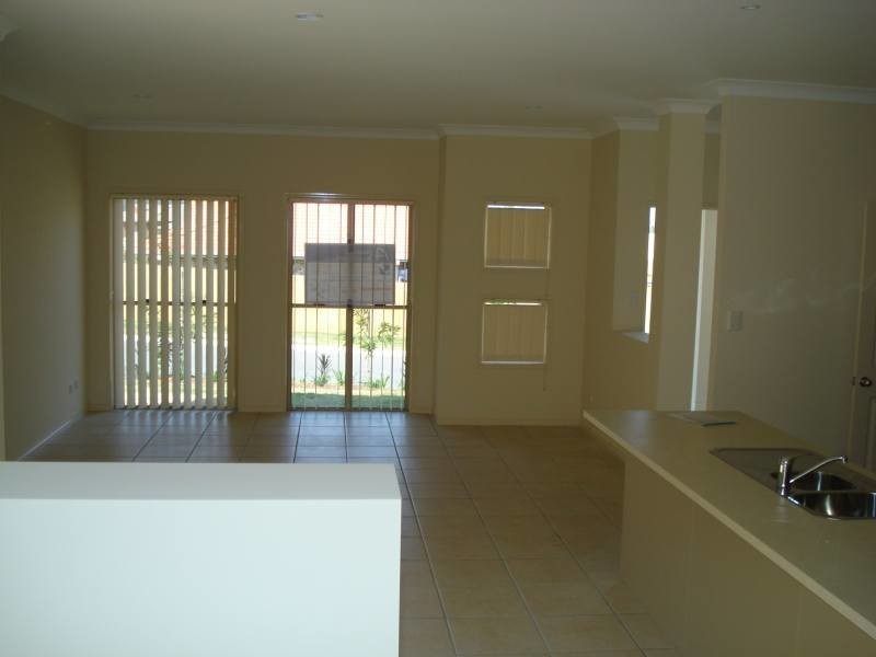 29 Treeline Circuit, Upper Coomera QLD 4209