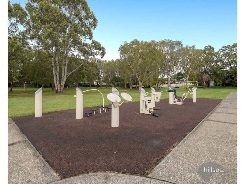 3 Pomona Terrace, Labrador QLD 4215