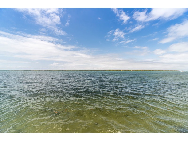 2/275 Bayview Street, Hollywell QLD 4216