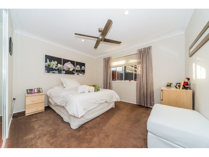 2/275 Bayview Street, Hollywell QLD 4216