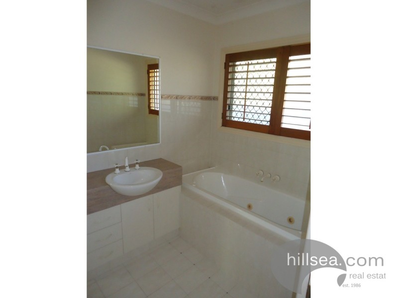 57 Burrendong Road, Coombabah QLD 4216