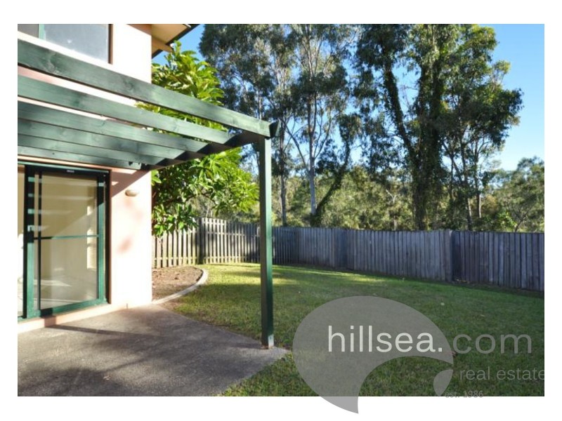 2/104 Greenacre Drive, Parkwood QLD 4214