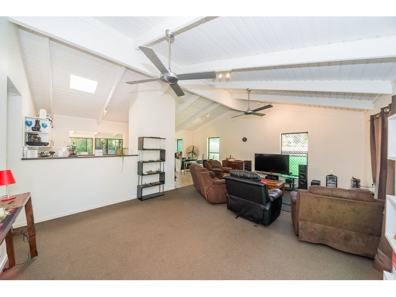 3 Hansford Road, Coombabah QLD 4216