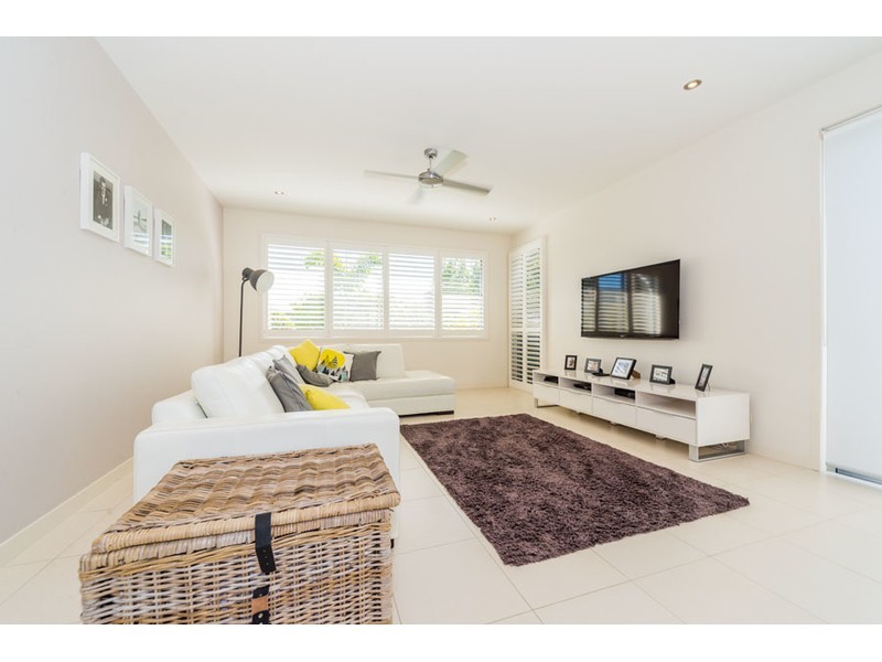 5 Ruthenium Court, Hope Island QLD 4212