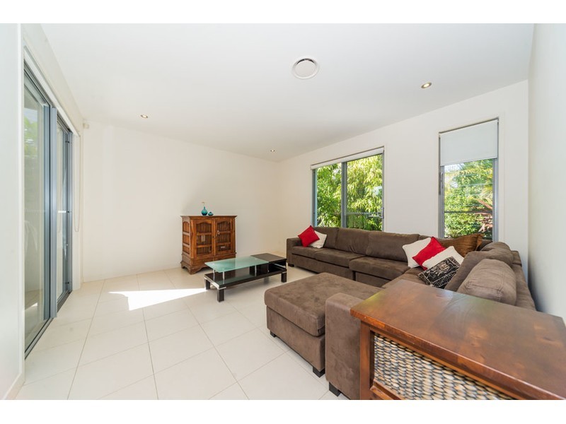 5 Ruthenium Court, Hope Island QLD 4212