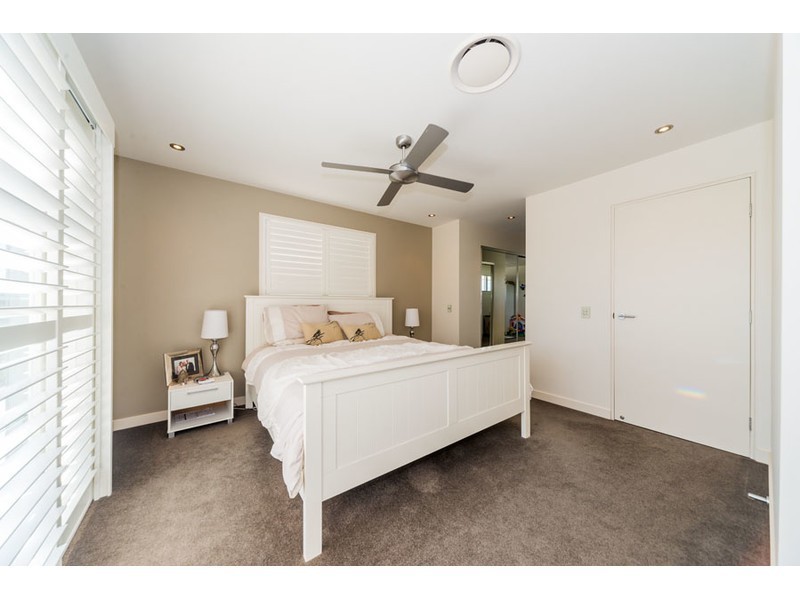 5 Ruthenium Court, Hope Island QLD 4212