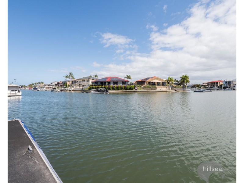 40 Oxley Drive, Paradise Point QLD 4216