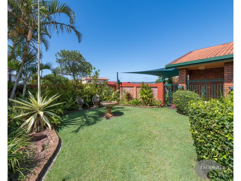 40 Oxley Drive, Paradise Point QLD 4216