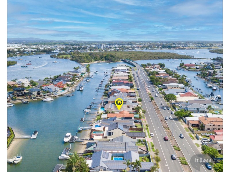 40 Oxley Drive, Paradise Point QLD 4216