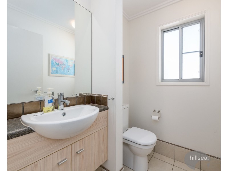 55/181 Lae Drive, Coombabah QLD 4216