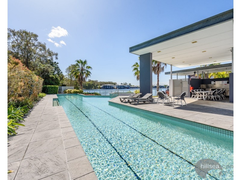 55/181 Lae Drive, Coombabah QLD 4216
