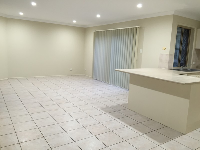 116 Henry Cotton Drive, Parkwood QLD 4214