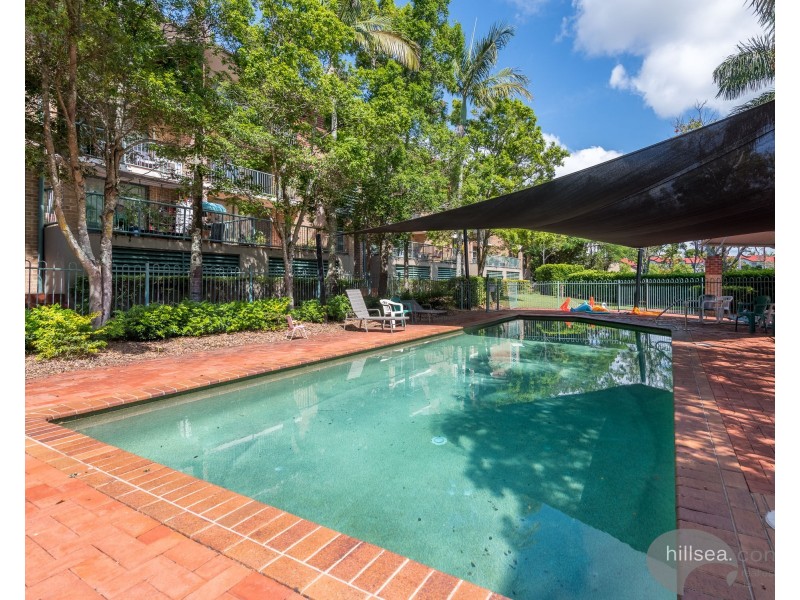 9/45 Pohlman Street, Southport QLD 4215