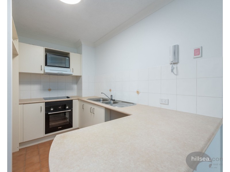 9/45 Pohlman Street, Southport QLD 4215