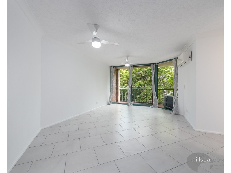 9/45 Pohlman Street, Southport QLD 4215