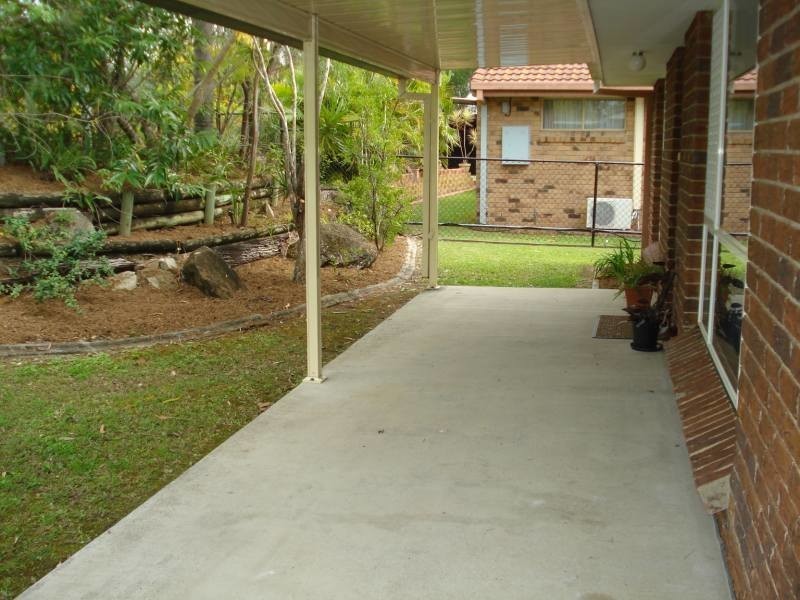 73 Studio Drive, Oxenford QLD 4210