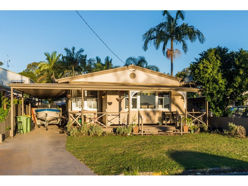 159 The Esplanade, Coombabah QLD 4216