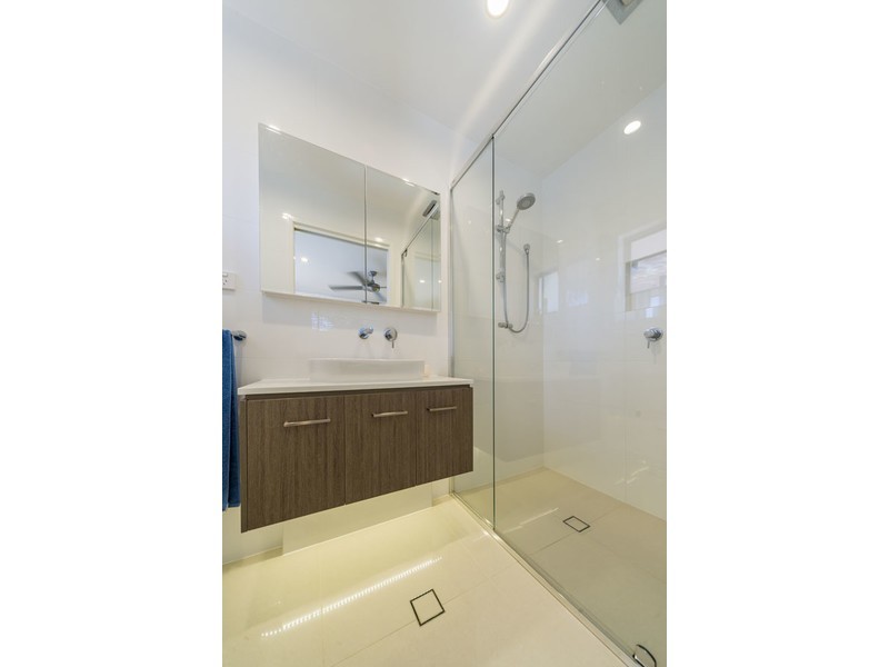 5 Pampas Court, Hollywell QLD 4216