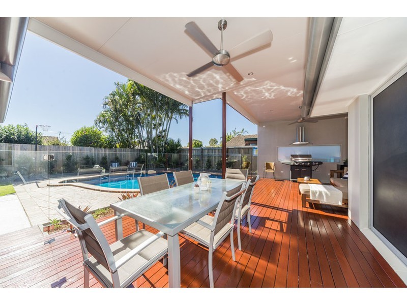 5 Pampas Court, Hollywell QLD 4216