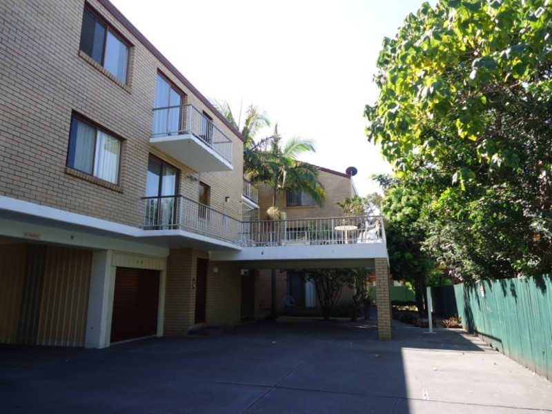 10/25 Imperial Parade, Labrador QLD 4215