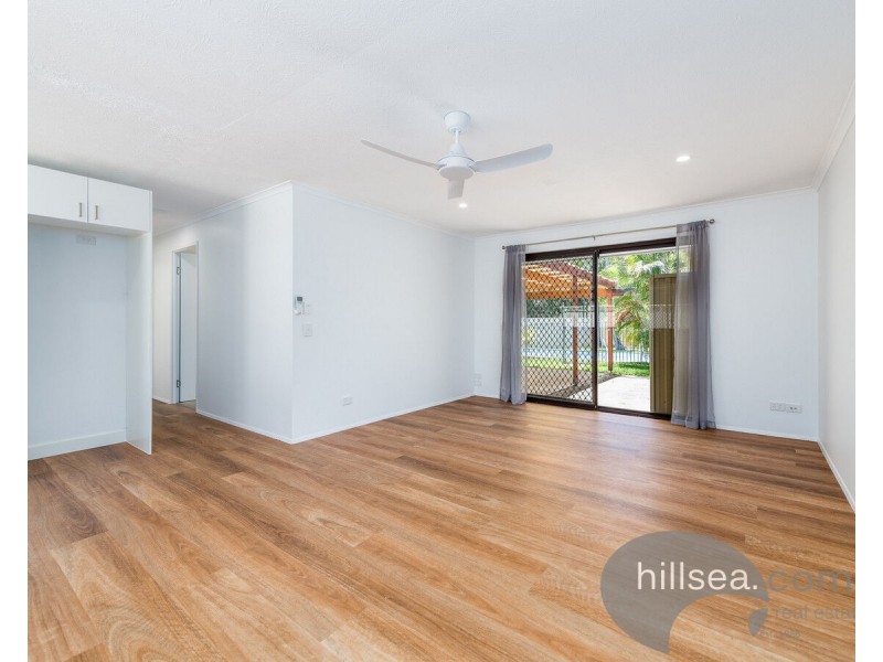 2/46 Botanical Drive, Labrador QLD 4215