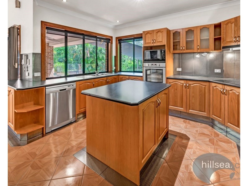 1 Entrance Road, Gaven QLD 4211