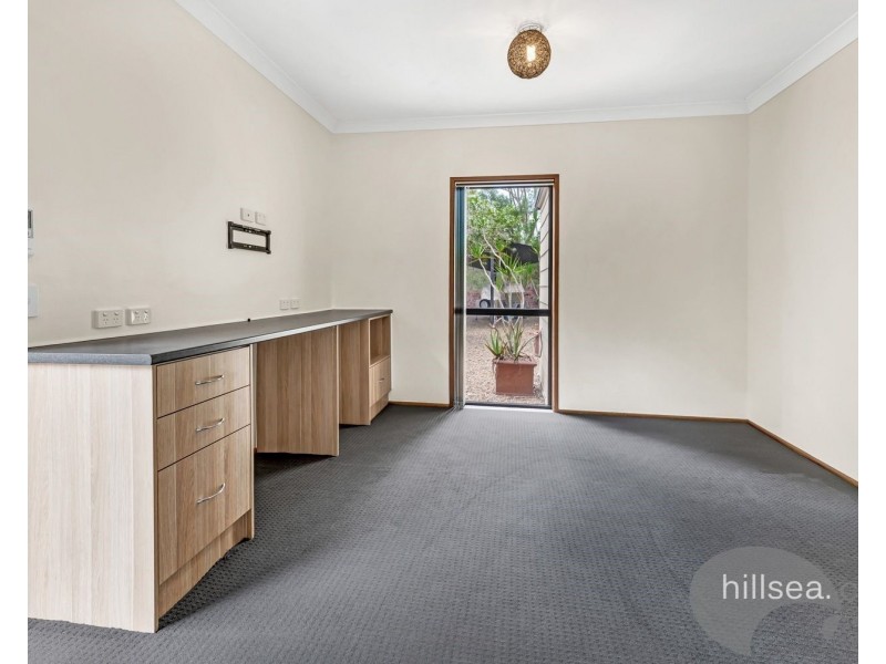 1 Entrance Road, Gaven QLD 4211