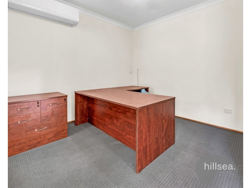 1 Entrance Road, Gaven QLD 4211