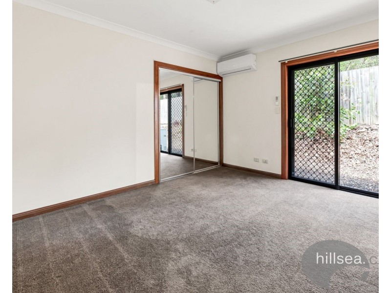 1 Entrance Road, Gaven QLD 4211