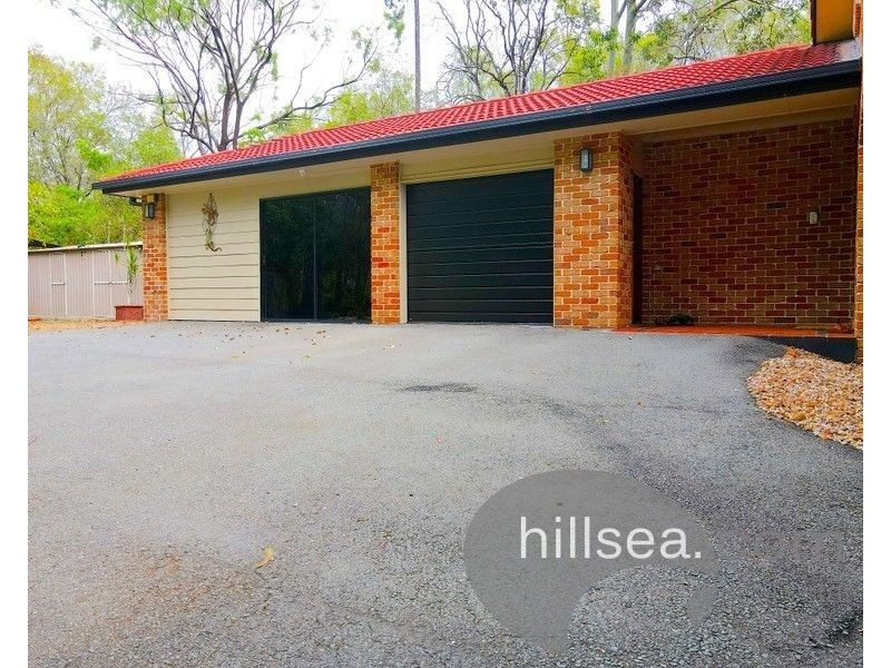 1 Entrance Road, Gaven QLD 4211