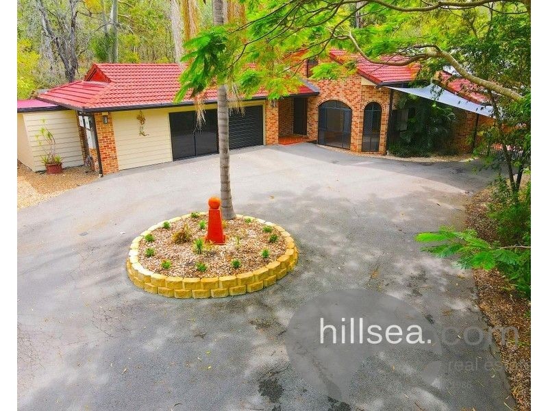 1 Entrance Road, Gaven QLD 4211