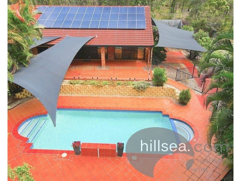 1 Entrance Road, Gaven QLD 4211