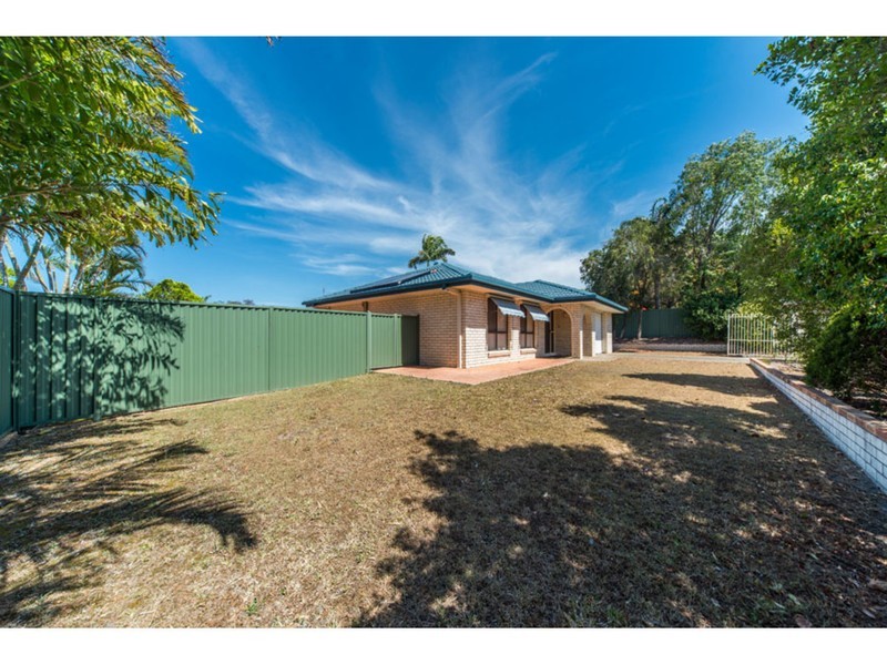 72 Parkes Drive, Helensvale QLD 4212